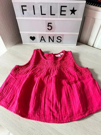 Jolie blouse GAP 4-5 ans