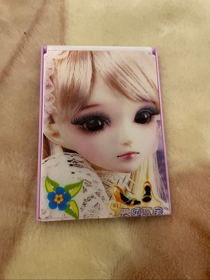 Miroir fille - photo numéro 2