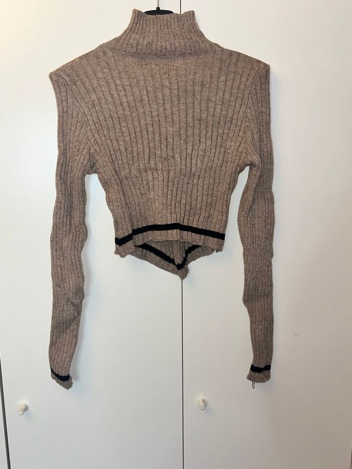 Pull neuf - photo numéro 3