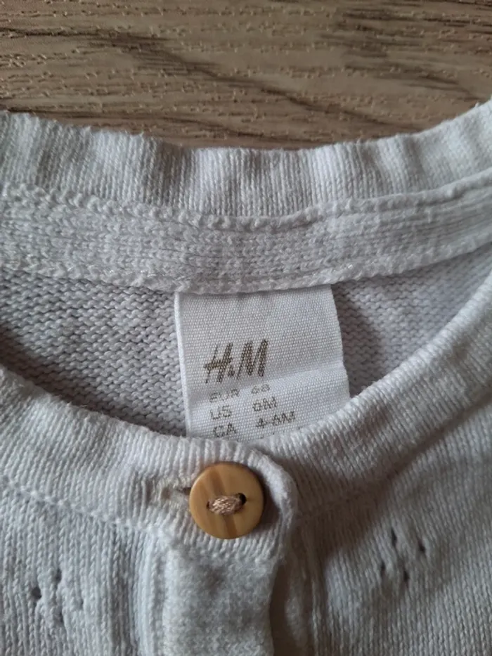 Lot 2 gilets fille 6 mois - photo numéro 4