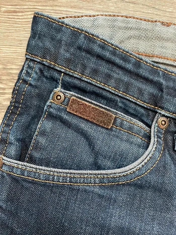 Jeans Wrangler Bleu - Taille 44 - photo numéro 5