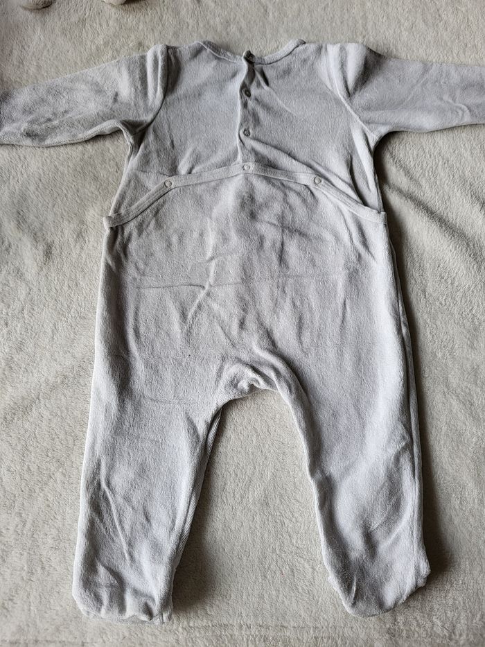 Pyjama 9 mois - photo numéro 3