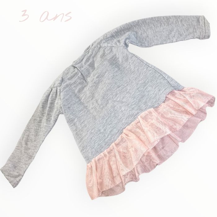 🩶 Sweat avec petite jupette en tulle 🩷 - photo numéro 2