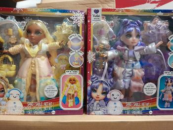 Lot de 2 poupées Rainbow winter