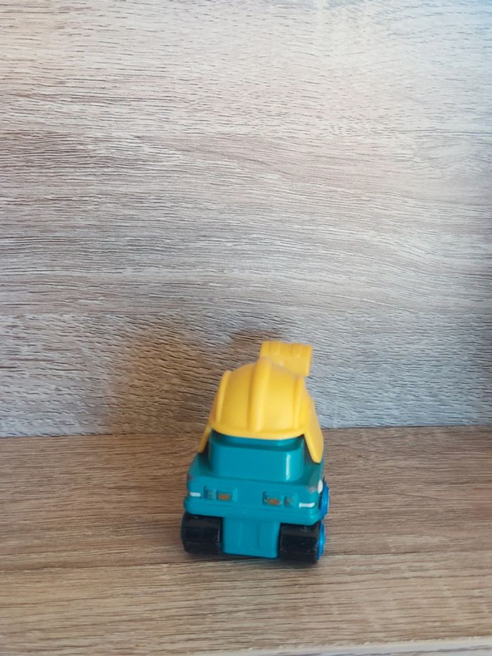 Figurine véhicules robocar poli - photo numéro 4