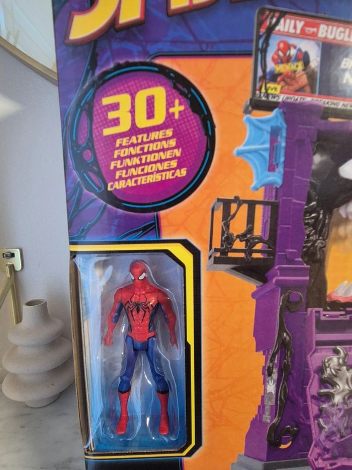 Spider-Man Venomversus la ville des Lanceurs de toiles - photo numéro 2