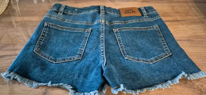 Short jennyfer taille 36 - photo numéro 3