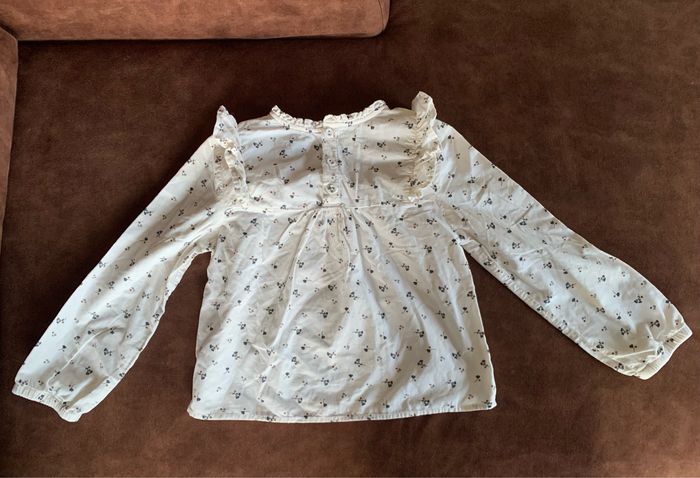Jolie blouse kiabi 8 ans - photo numéro 3