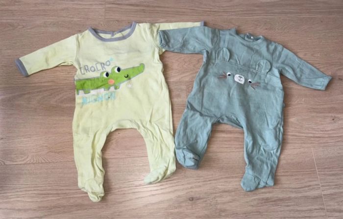Lot de 31 vêtements 1 mois - photo numéro 10