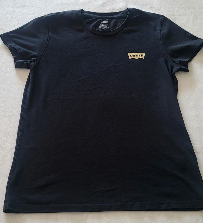 Tshirt noir levi's