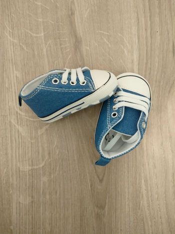 Chassures type Converse