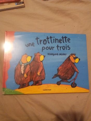Une trottinette pour trois