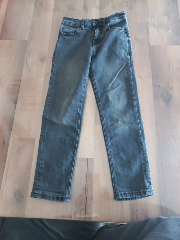 Jeans slim taille 7 ans