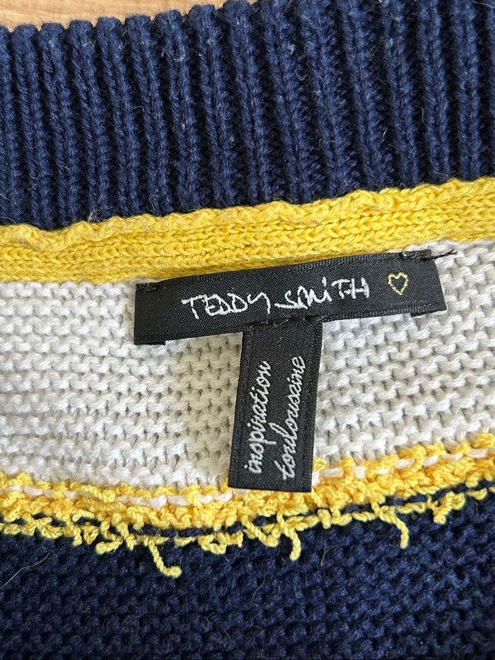 Pull blanc crème et bleu marine Teddy Smith taille S TBE - photo numéro 9