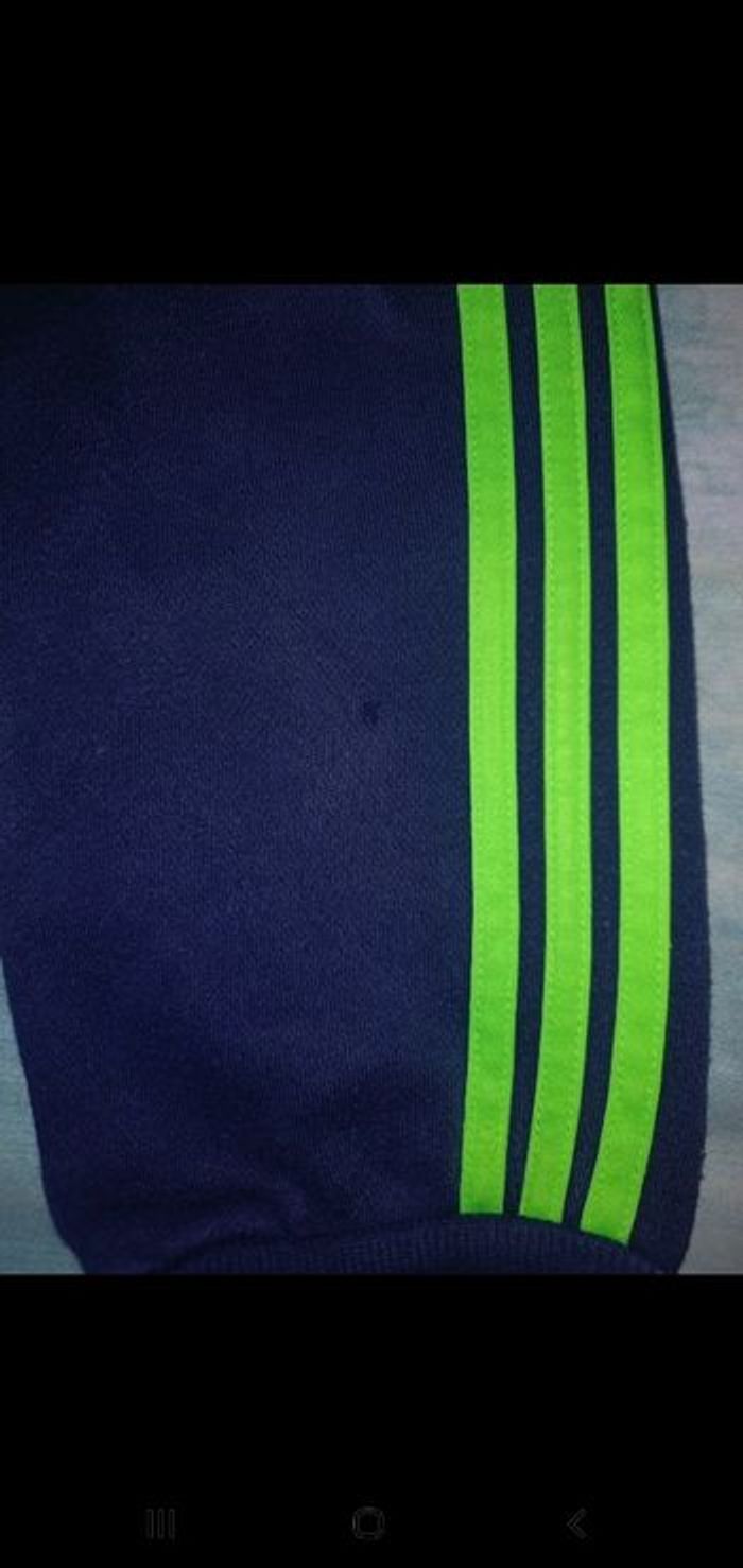 Ensemble jogging - photo numéro 2