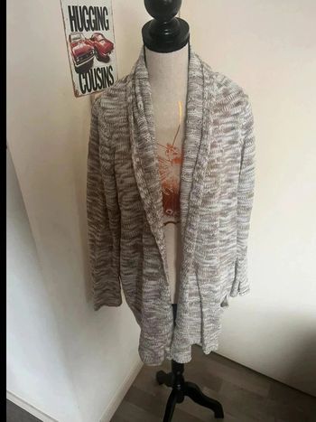Très beau gilet à double col taille 42 / 44