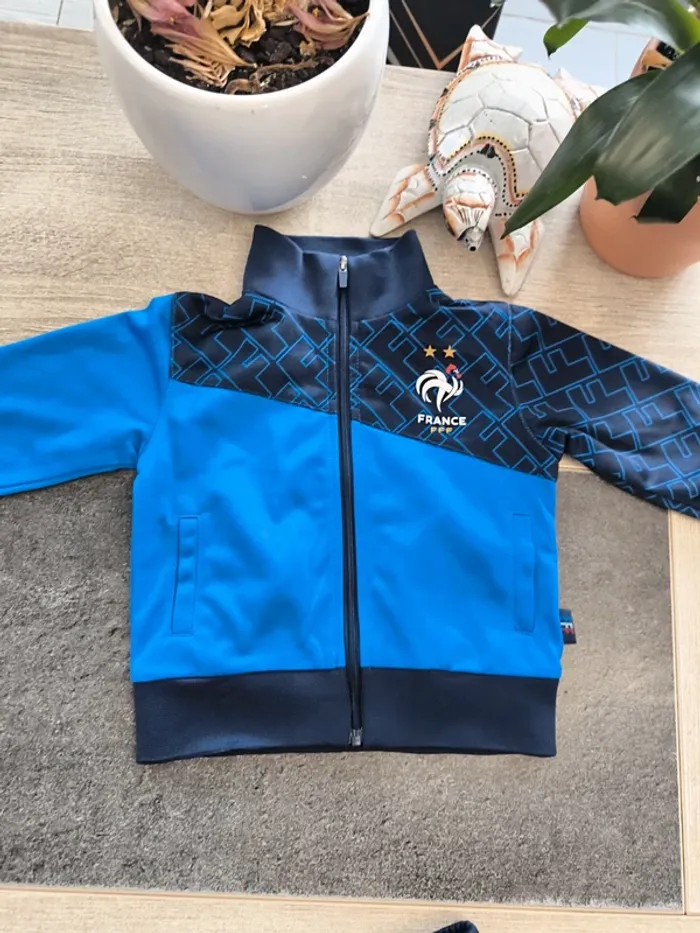 Survêtement/ensemble 2 pièces garçon 12 mois FFF - photo numéro 9