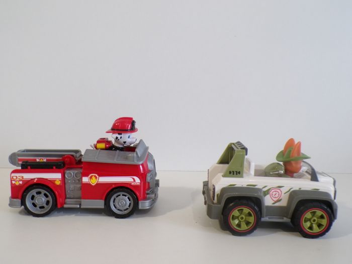 Camion de pompier - 4X4 - Marcus - Tracker - Paw Patrol - Pat Patrouille (J14) - photo numéro 3