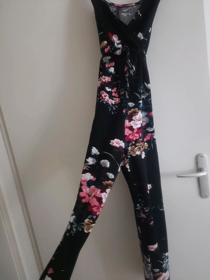 Combi pantalon fleurie - photo numéro 2