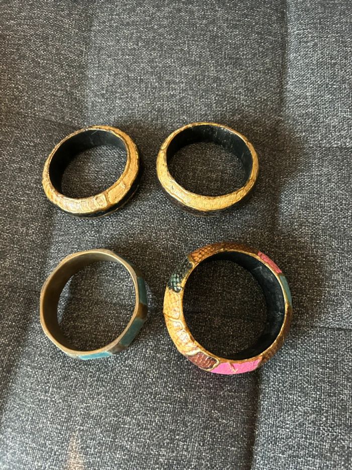 Lot de 4 bracelets fantaisie