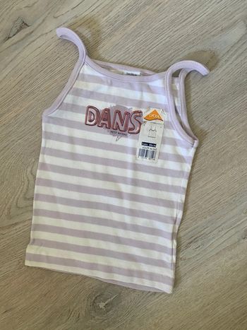 Top petit Bateau taille 2 ans Neuf