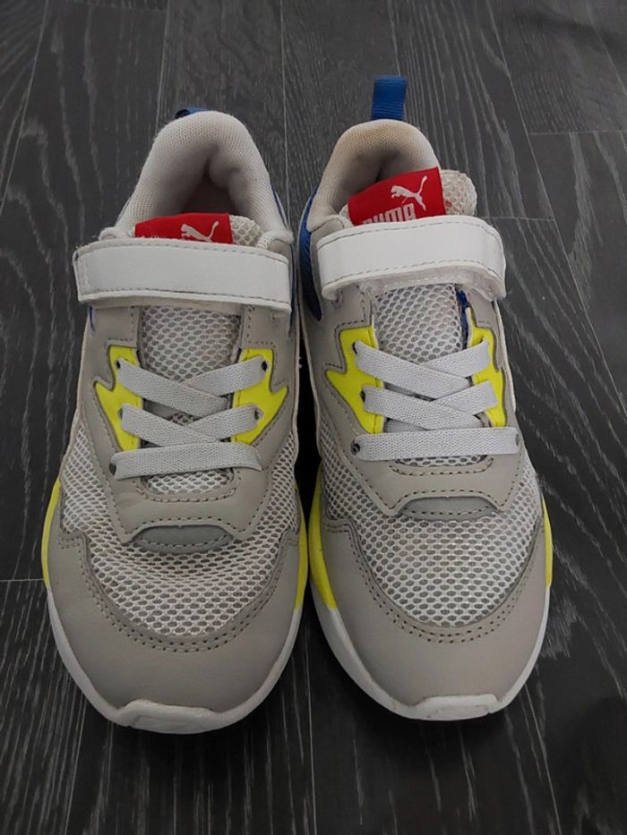Basket Puma garçon pointure 33 - photo numéro 2