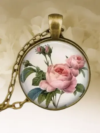  Collier pendentif avec des roses shabby