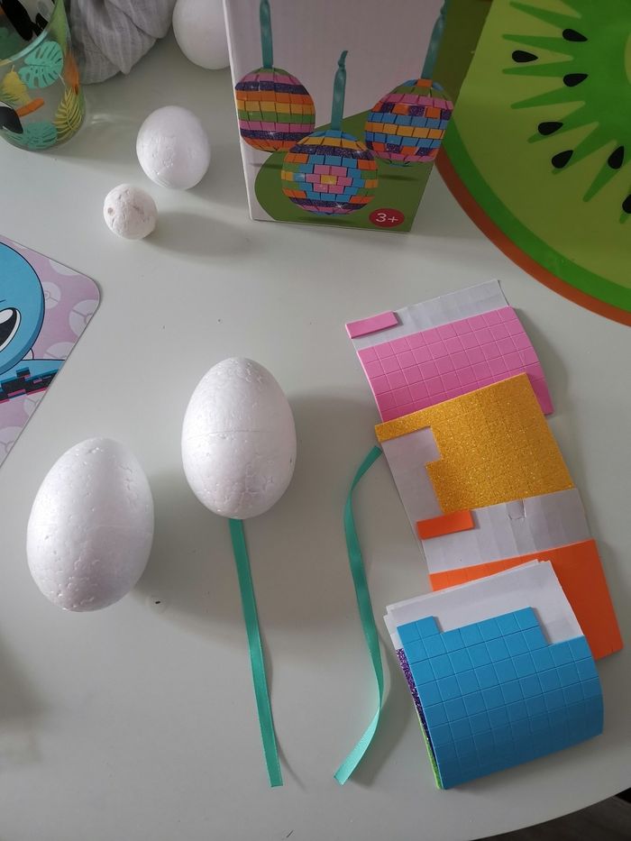 Oeufs de Pâques mosaïque à fabriquer - photo numéro 2