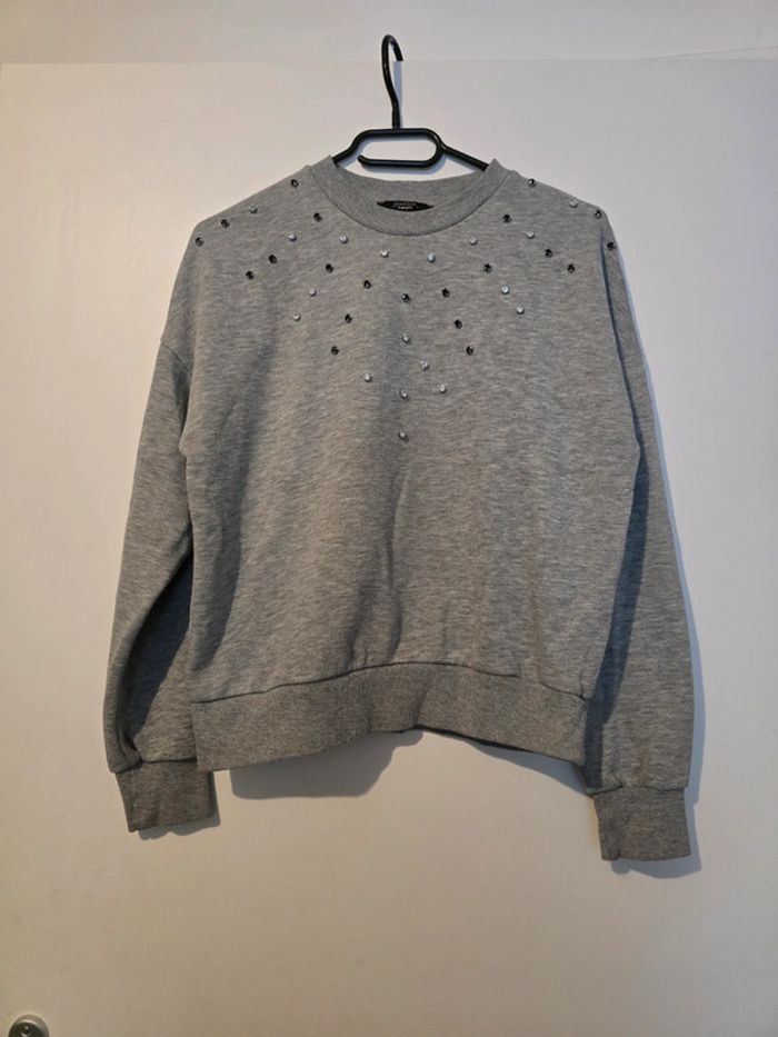 Pull avec perles - photo numéro 1