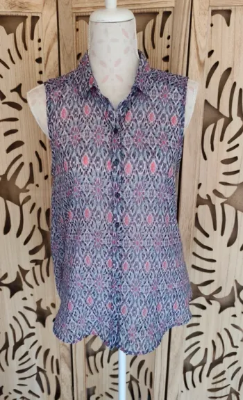 Chemise transparente sans manche imprimé T 40 H&M