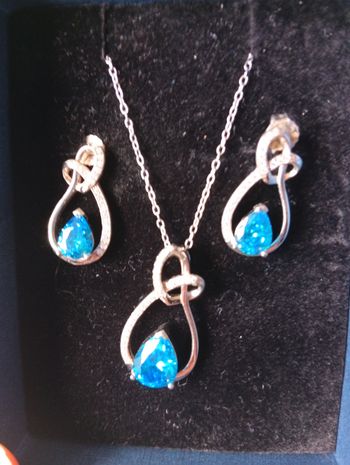 Parure collier et boucles d'oreilles argent et oxyde de zirconium 