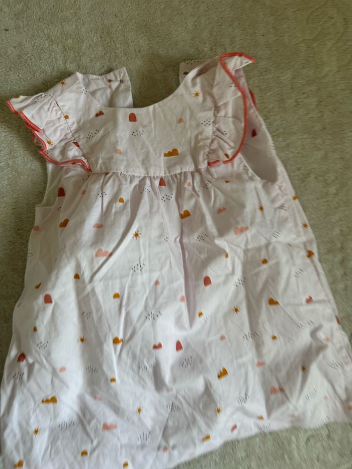 Robe cadet rouselle 6 mois peu porté - photo numéro 2