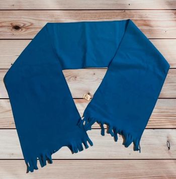 Écharpe bleue