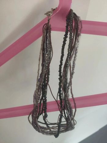 Collier multirangs perles violet