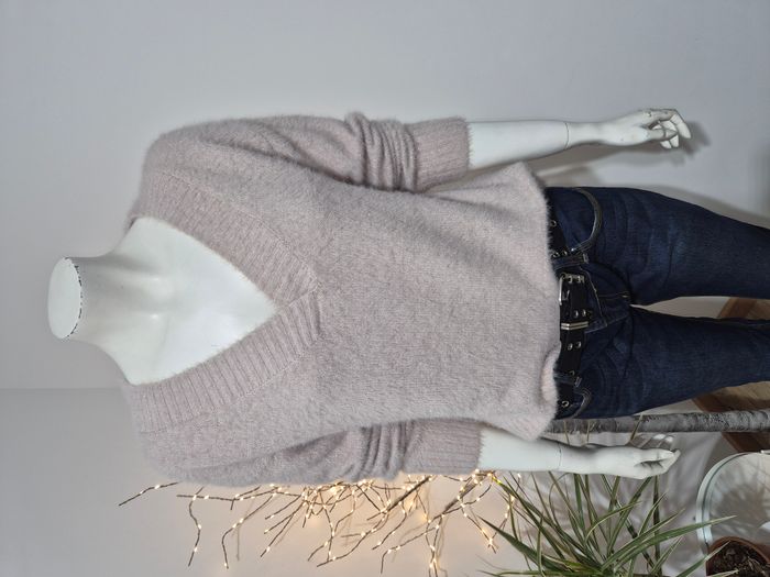 Pull doux col V Primark – Taille S (34/36) – Très bon état - photo numéro 2