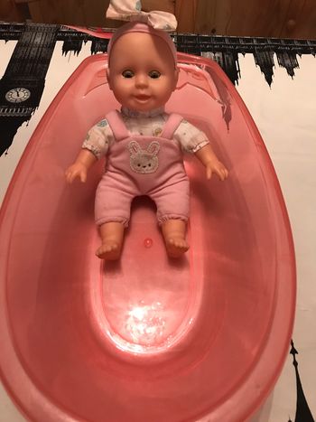 Baignoire avec poupon