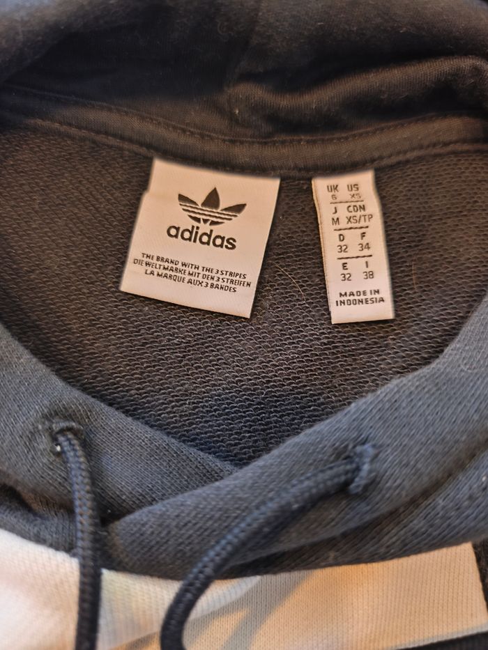 Sweat à capuche Adidas - photo numéro 3