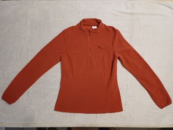 Polaire Décathlon rouge S (16 ans) (réf perso G-Q39)(familleac72)