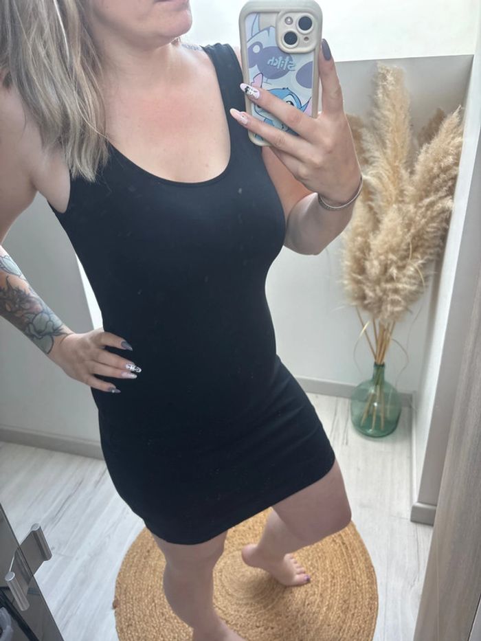 Robe noire
