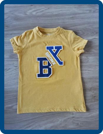 Tee-shirt manches courtes avec 5 ans