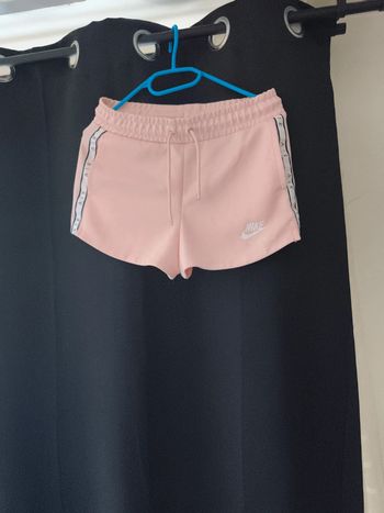 Short Nike air