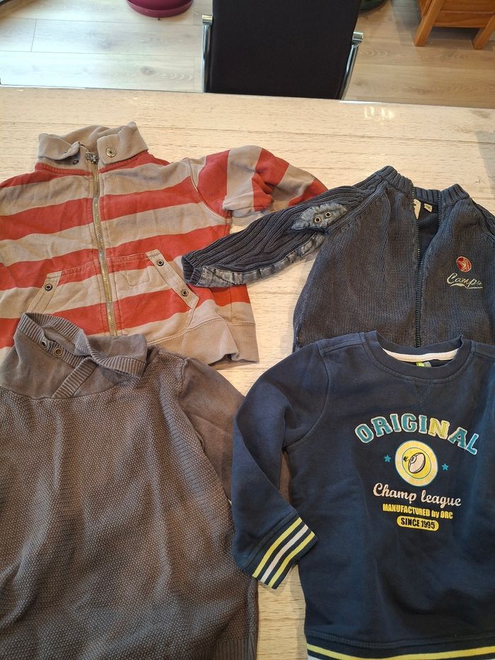 Lot de vetements garçon 4 ans - photo numéro 5