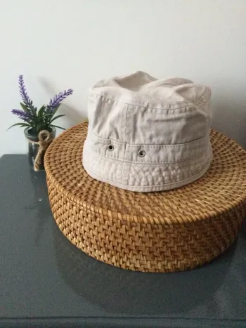 Bob beige T 3-5 ans