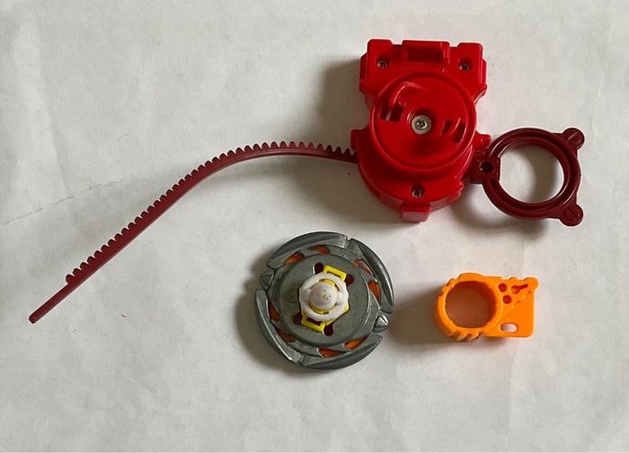 Toupie Beyblade Metal Fusion - photo numéro 2