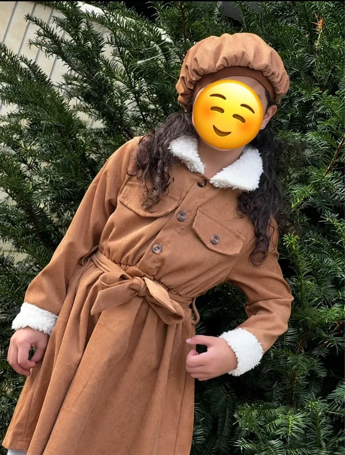 Robe à col en velours - photo numéro 2