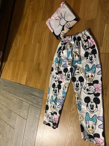 Ensemble, fille neuf