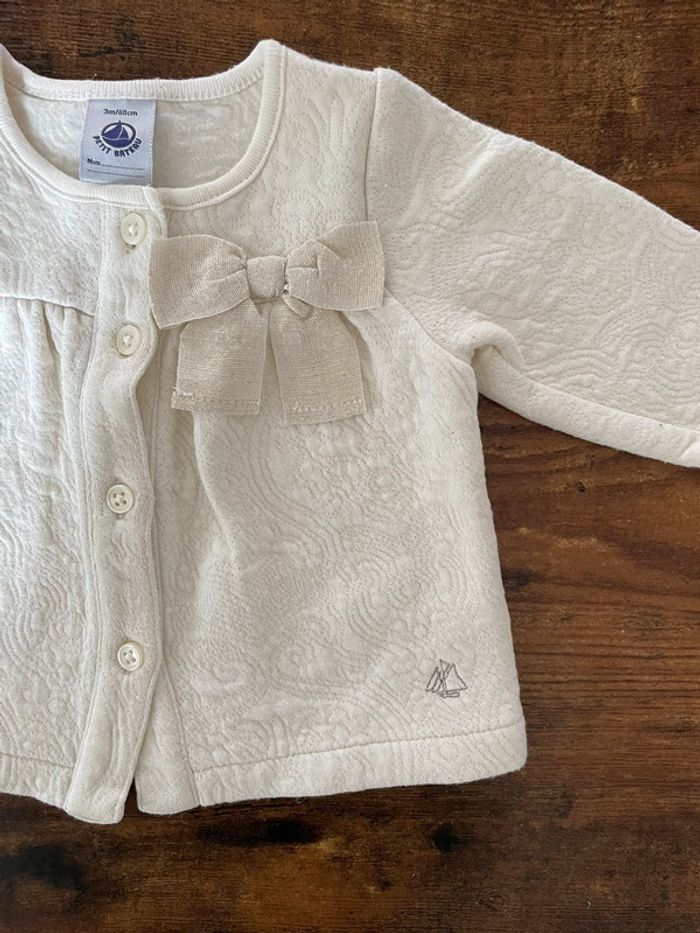 Veste molletonnée beige et dorée avec noeud - photo numéro 2