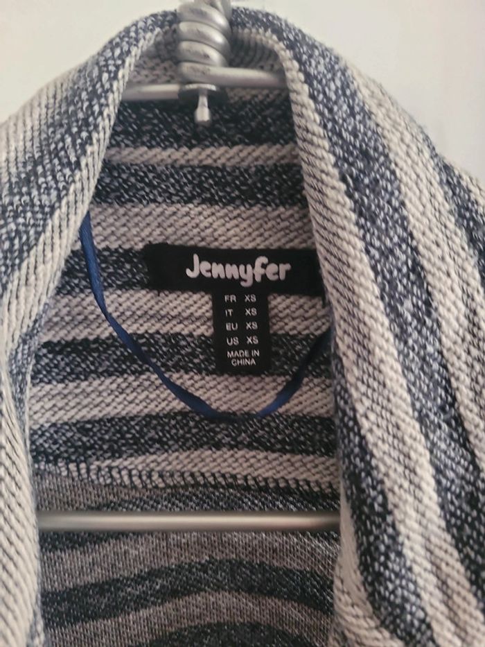 Gilets raye marine et blanc - photo numéro 2