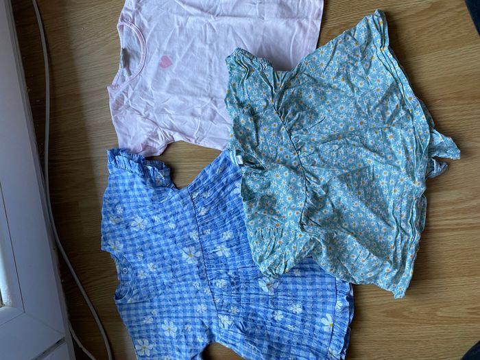 Lot vêtements été 1 an - photo numéro 6