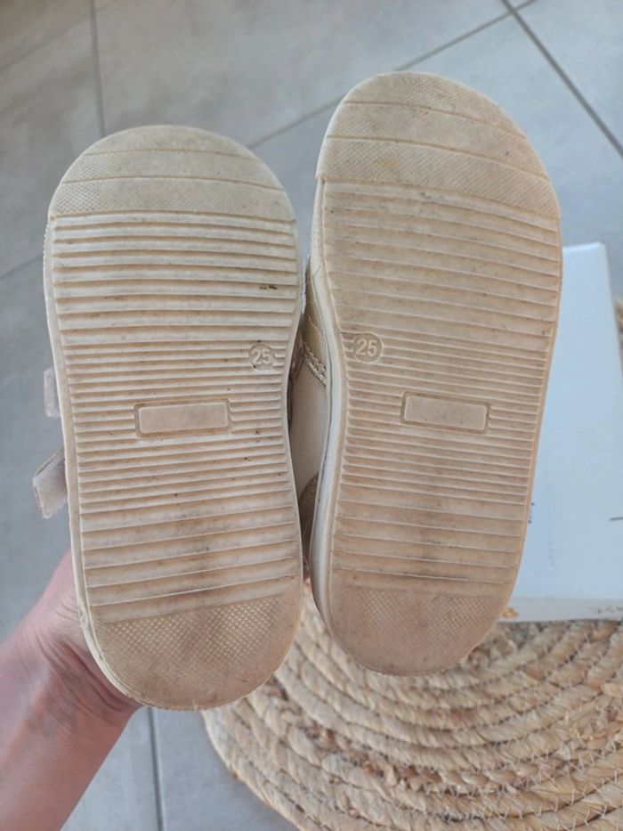 Baskets gbb taille 25 tout en cuir - photo numéro 10